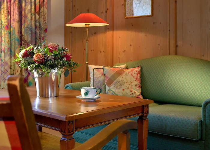 Отель Arlberg 5*