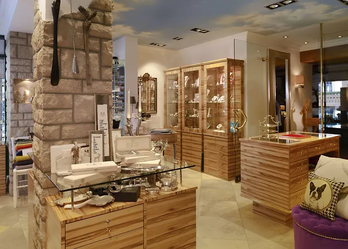 Отель Arlberg 5*